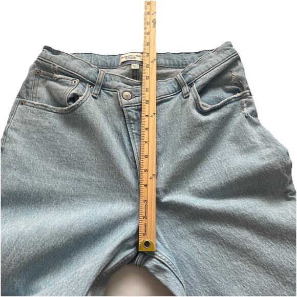 Abercrombie Fitch 90s Straight Jeans Womens 12L Crossover Curve Love Light Wash - Picture 5 of 11